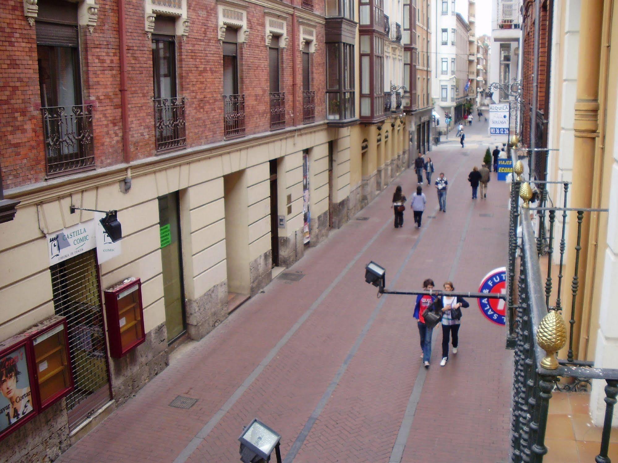 Apartamentos Boutique Catedral Valladolid Kültér fotó